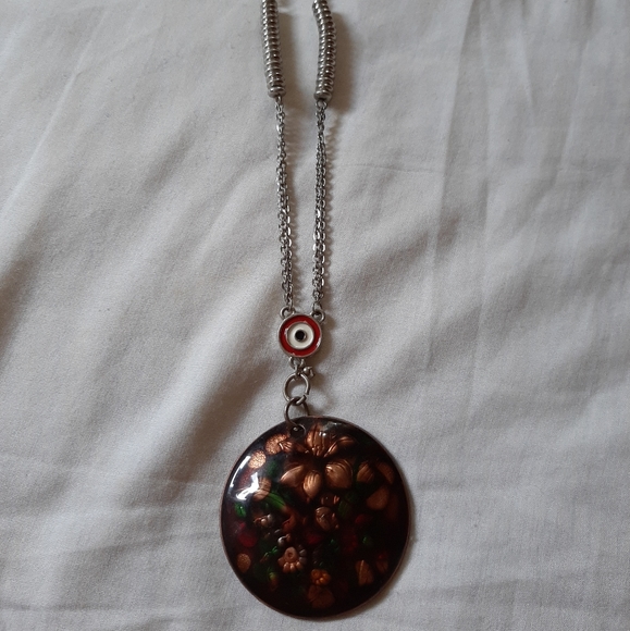 Floral disk necklace - Picture 1 of 1